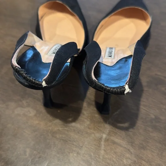 Monolo Blahnik Slingback Heels - Picture 7 of 7